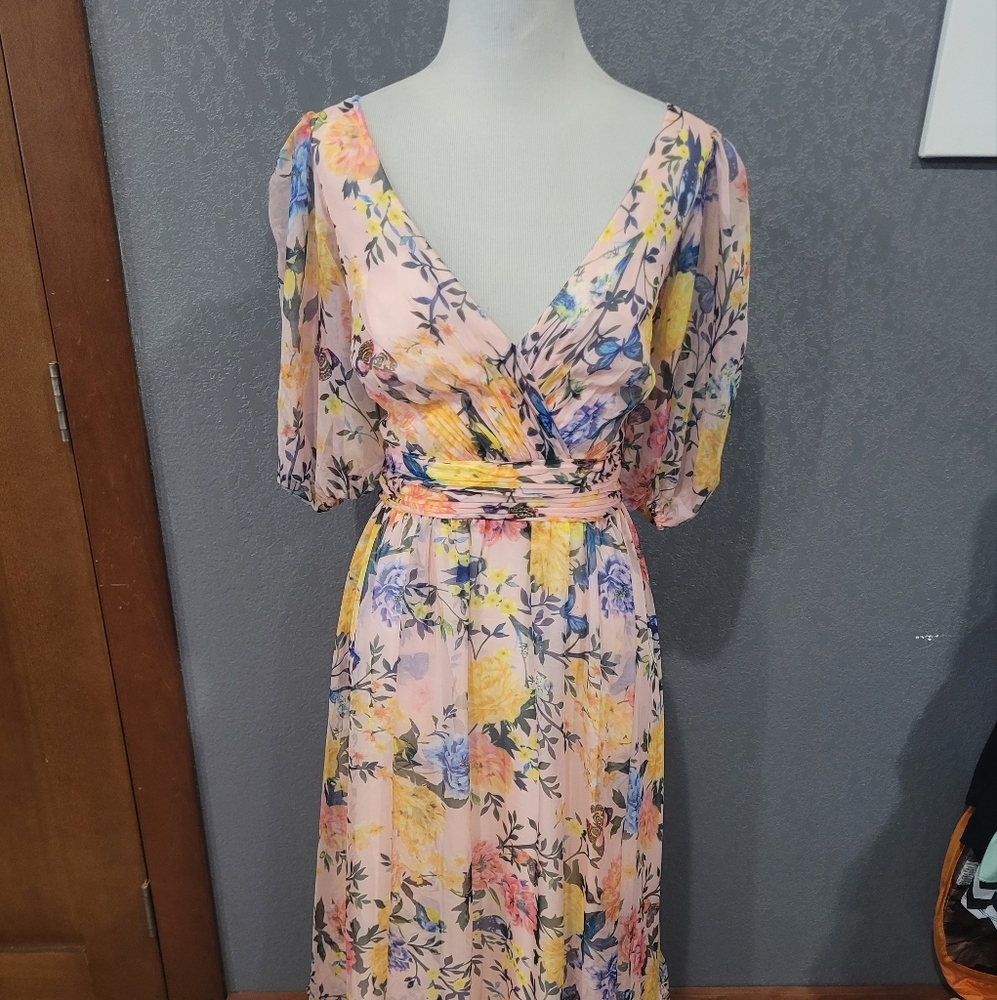 Nwt Mac duggal floral dress